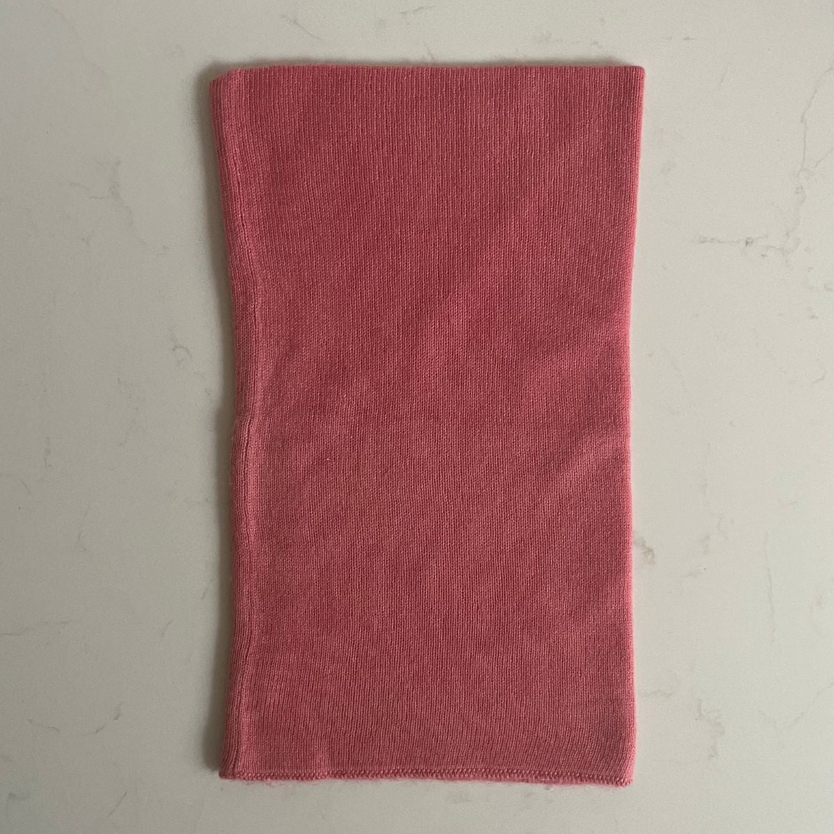 Double thickness long pink cashmere snood