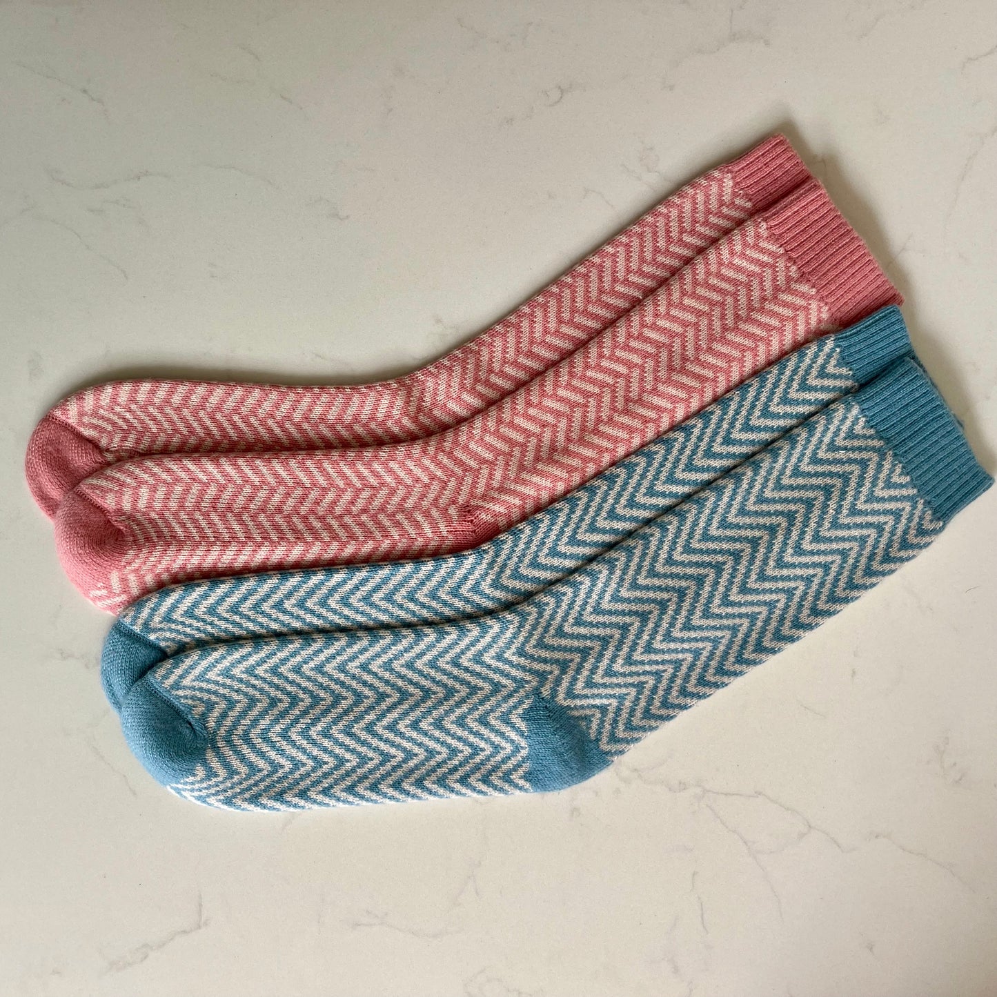 Cashmere socks - pink chevron