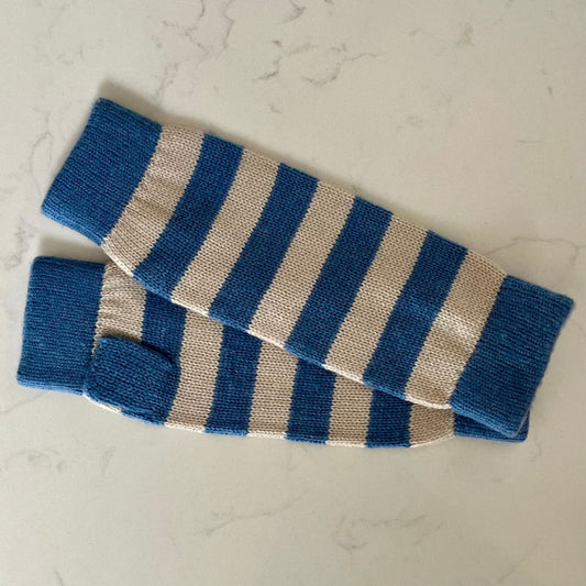 Cashmere Wrist Warmers – Mid Blue / Oatmeal stripe