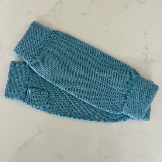 Cashmere Wrist Warmers – Pale Blue
