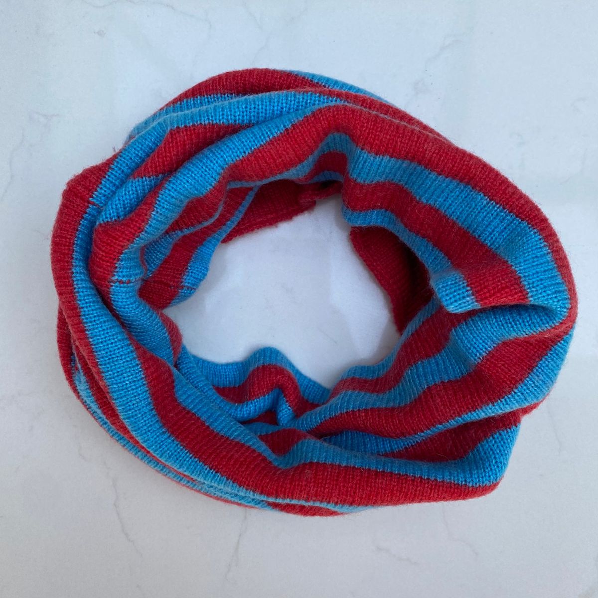 Cashmere Reversible Snoods - Cyan Blue & Coral Red