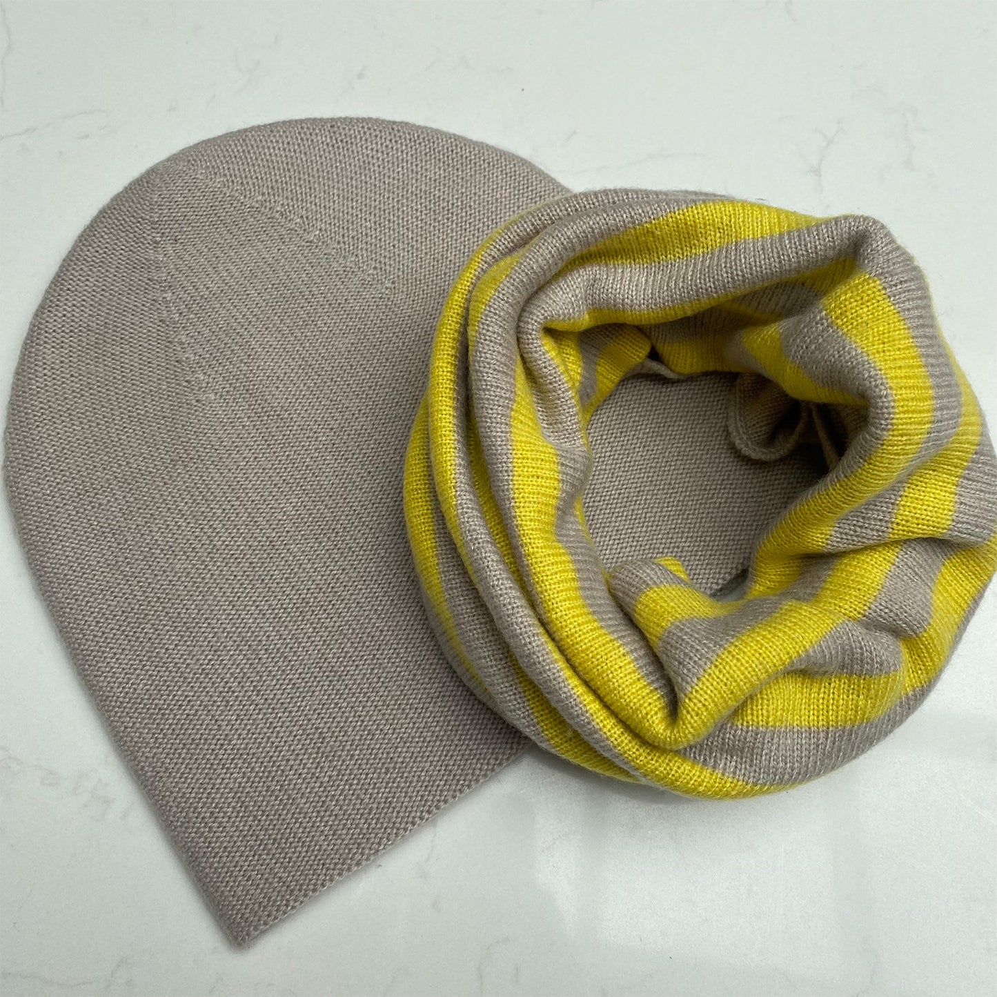 Cashmere Beanie Hat - Oatmeal