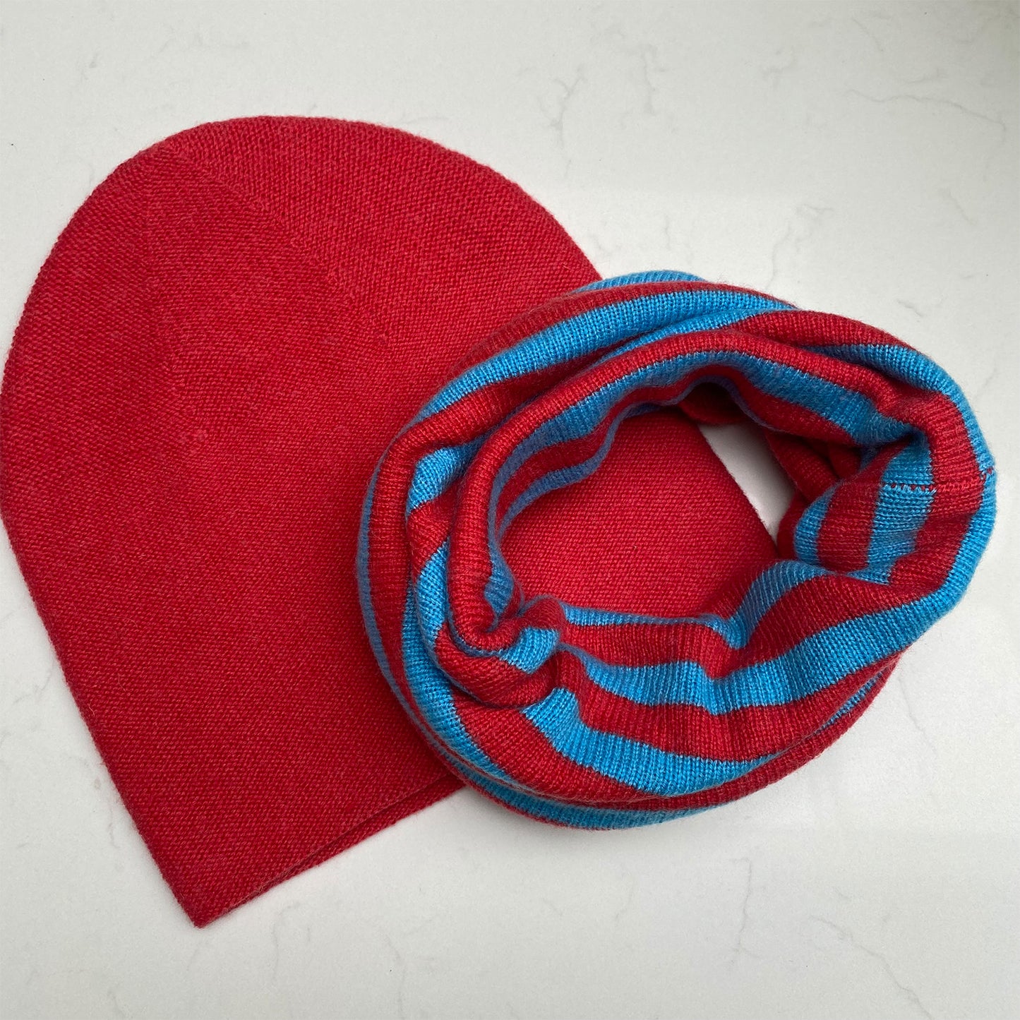 Cashmere Beanie Hat - Coral Red
